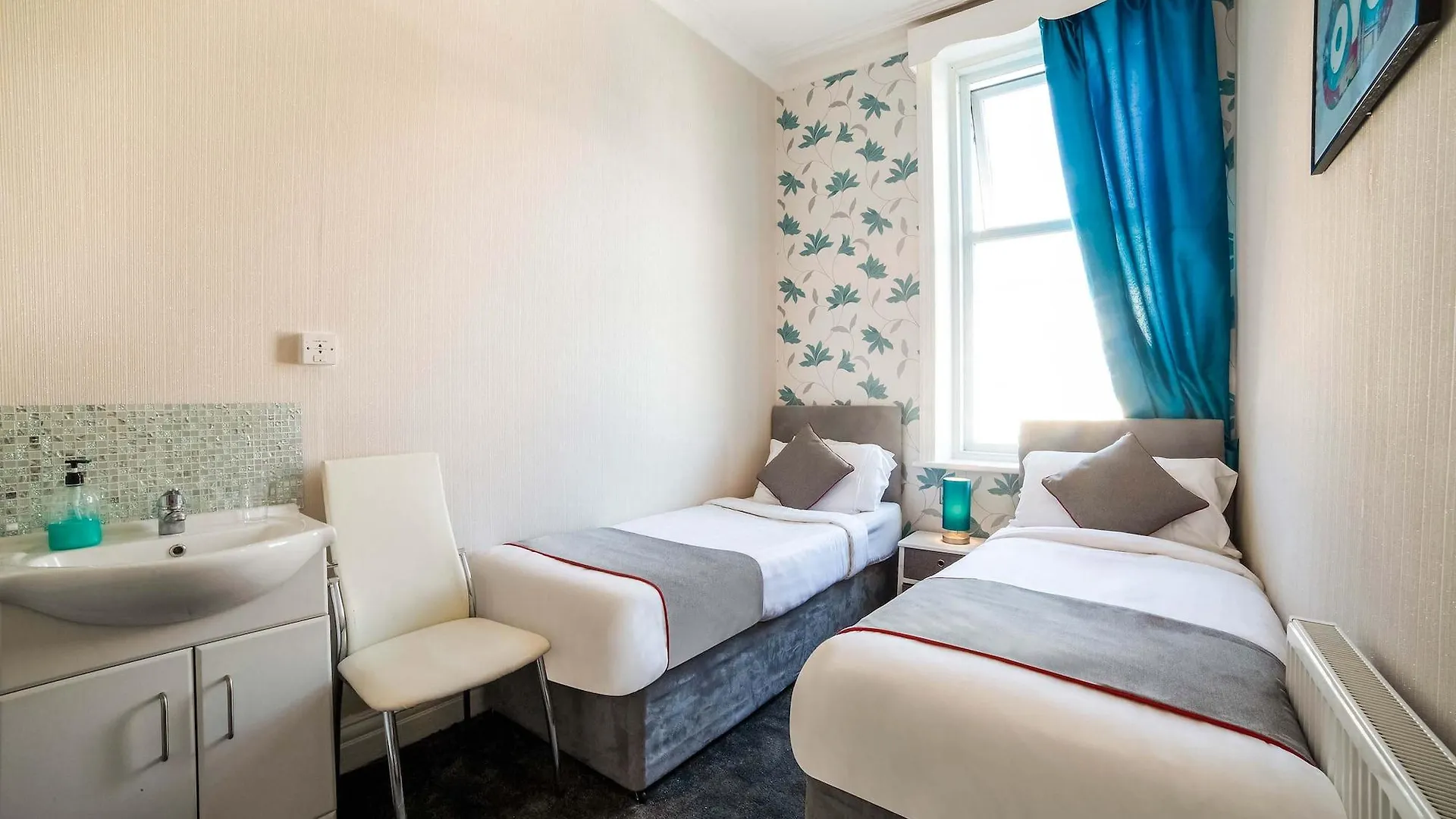 Martells Hotel Blackpool Bed & Breakfast