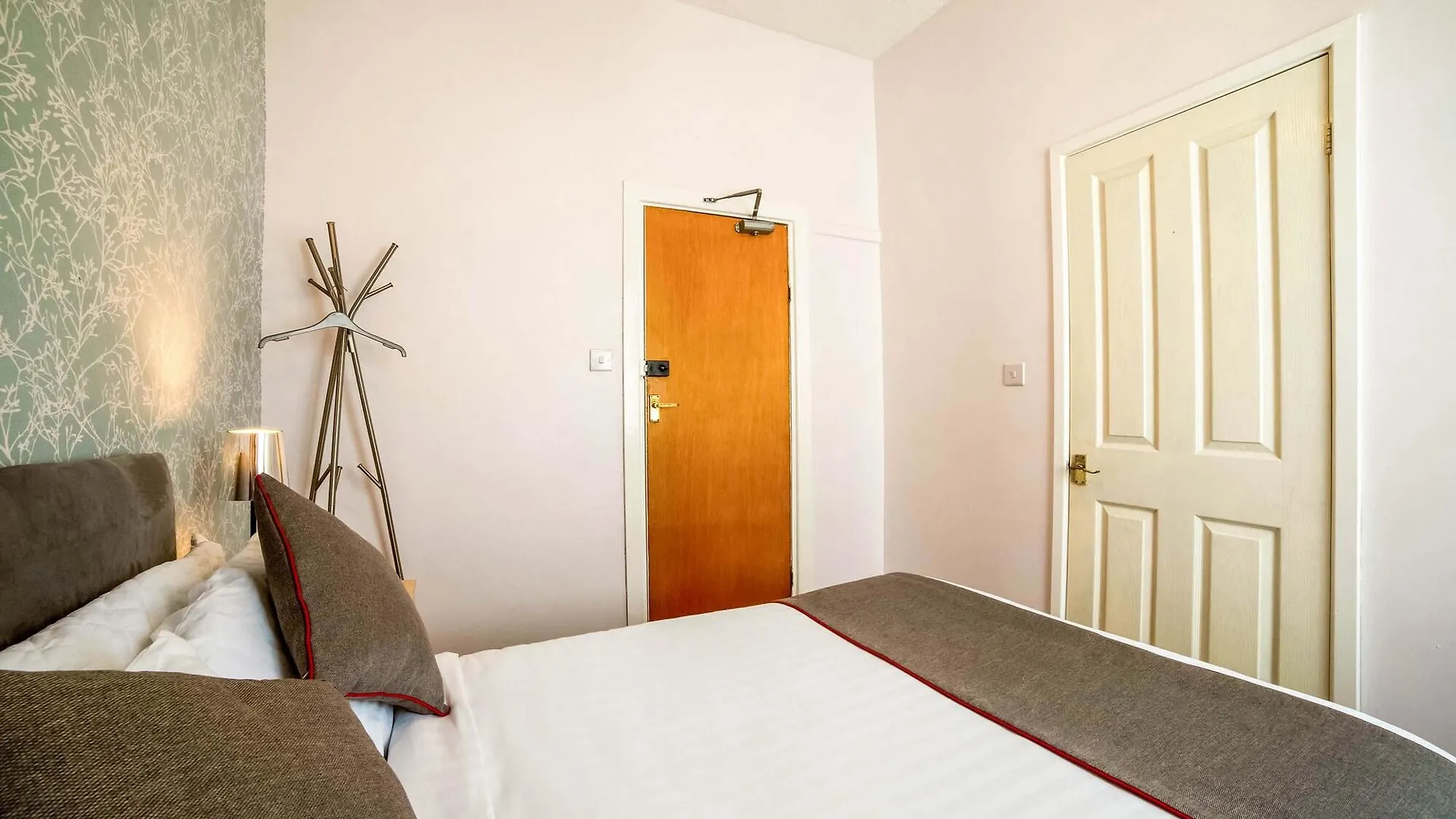 Bed & Breakfast Martells Hotel Blackpool