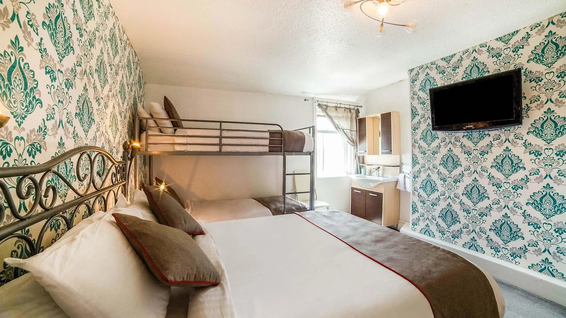 ** Bed & Breakfast Martells Hotel Blackpool United Kingdom