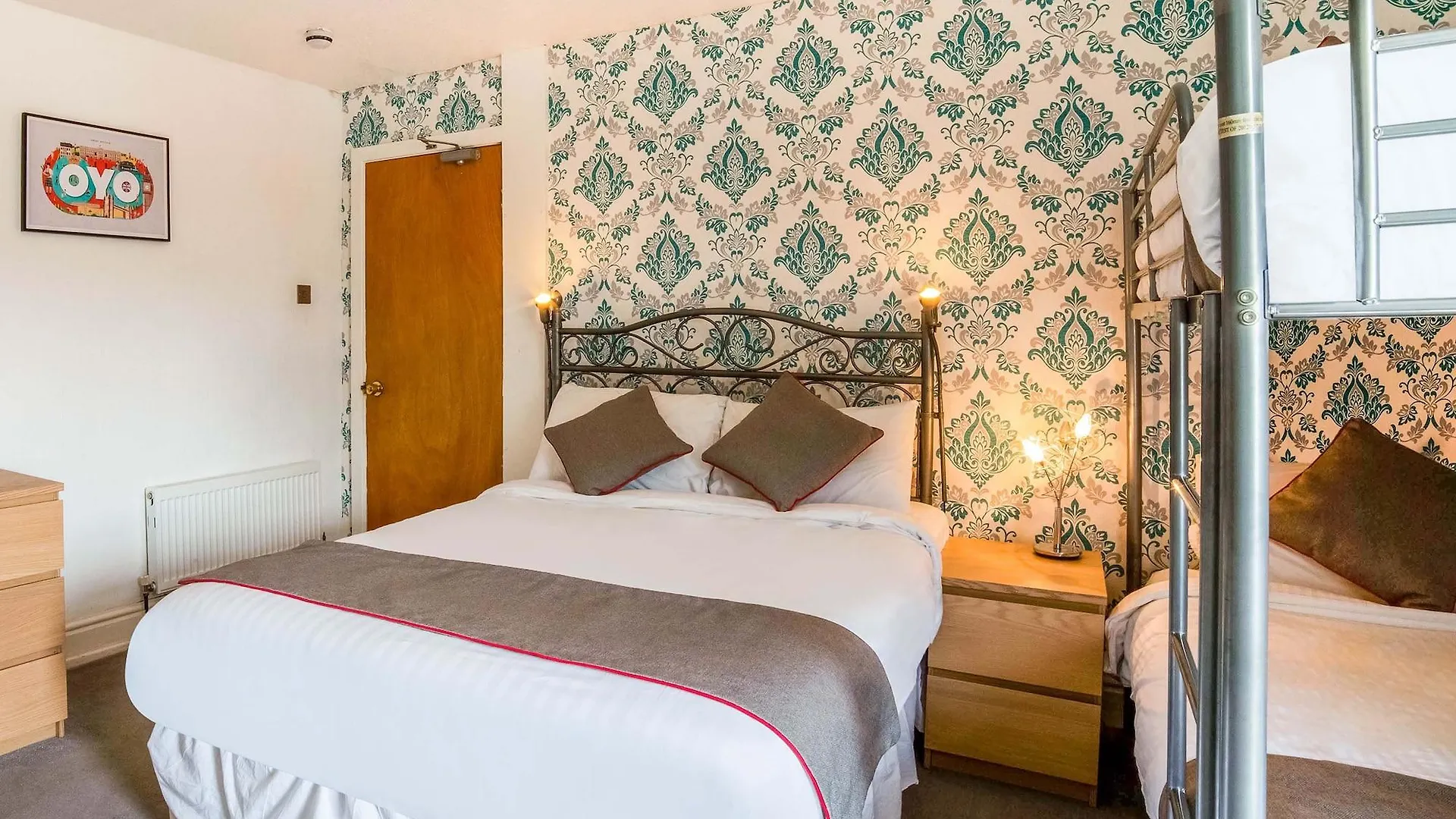 Martells Hotel Blackpool 2*,