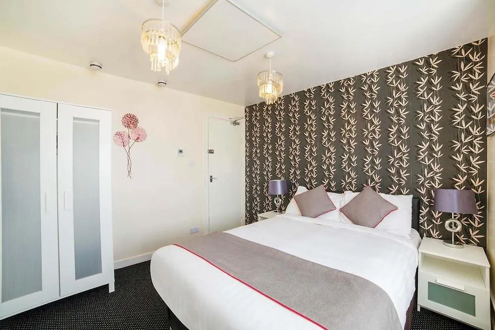 Martells Hotel Blackpool Bed & Breakfast