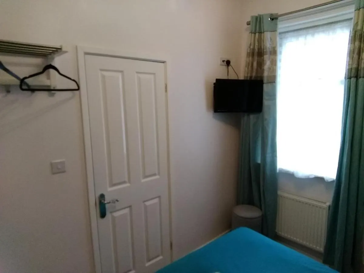 Martells Hotel Blackpool 2*,
